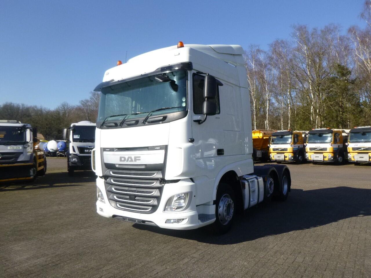 D.A.F. XF 460 6X2 Euro 6 RHD + Hydraulics | Trekker | Standaard trekker