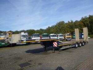 Faymonville 3-axle semi-lowbed trailer 50T + ramps