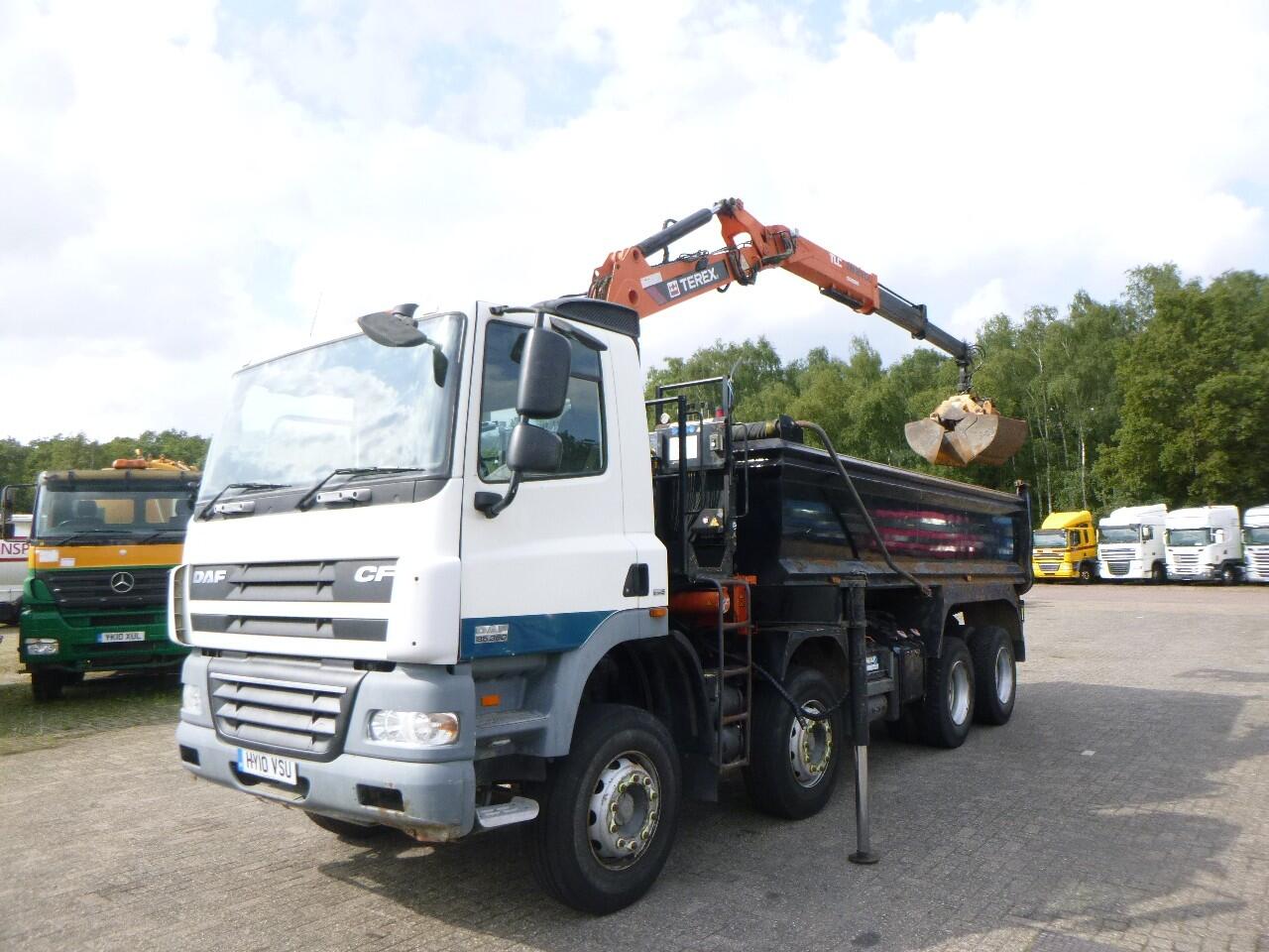 D.A.F. CF 85.360 8X4 RHD tipper + Terex 118.2 VGL-A15 | Vrachtwagen | Kraanwagen