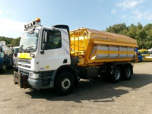 D.A.F. CF 75.360 6X4 RHD gritter / salt spreader