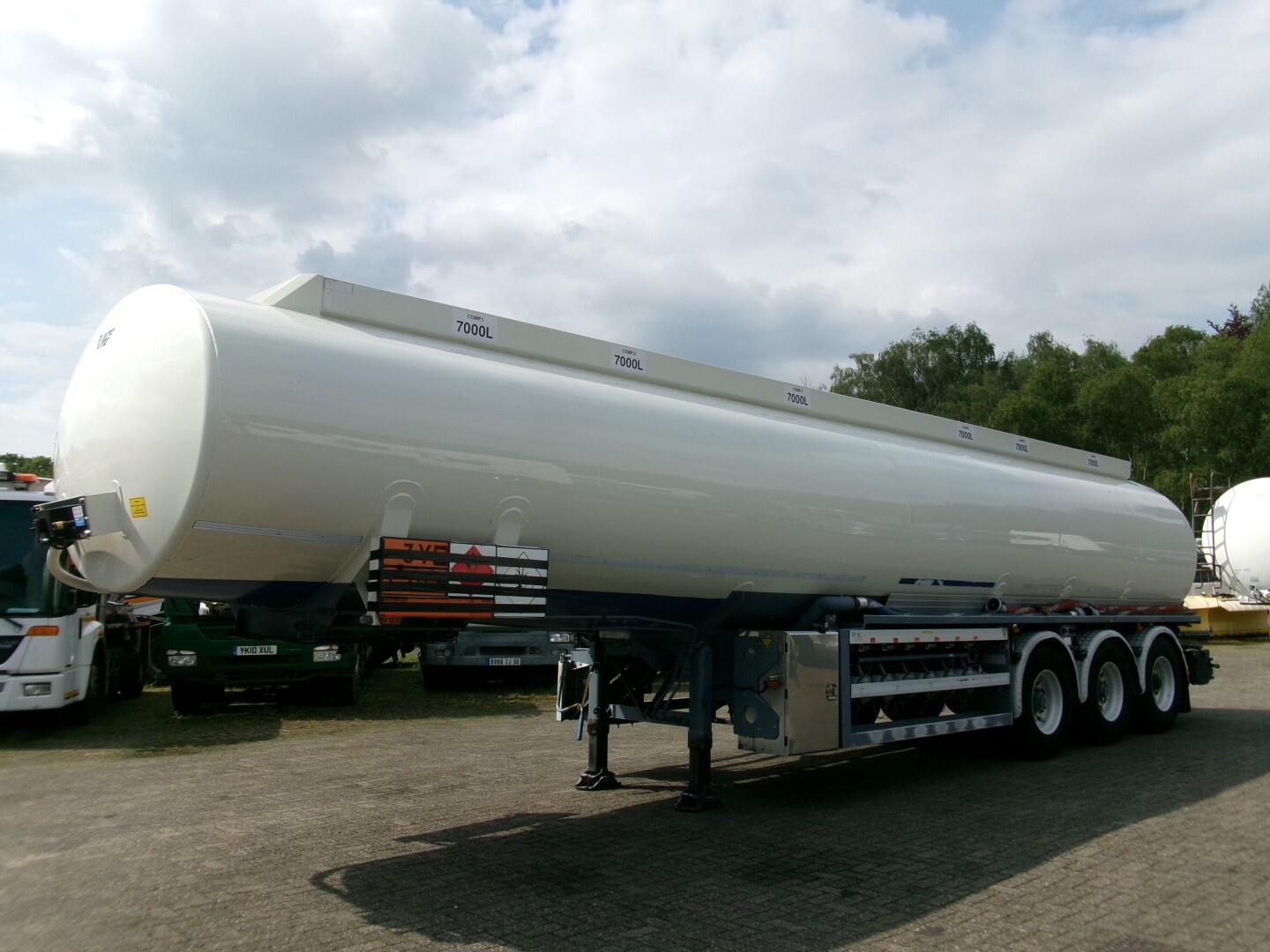L.A.G. Fuel tank alu 44.5 m3 / 6 + pump | Tankoplegger | Tankoplegger Brandstof