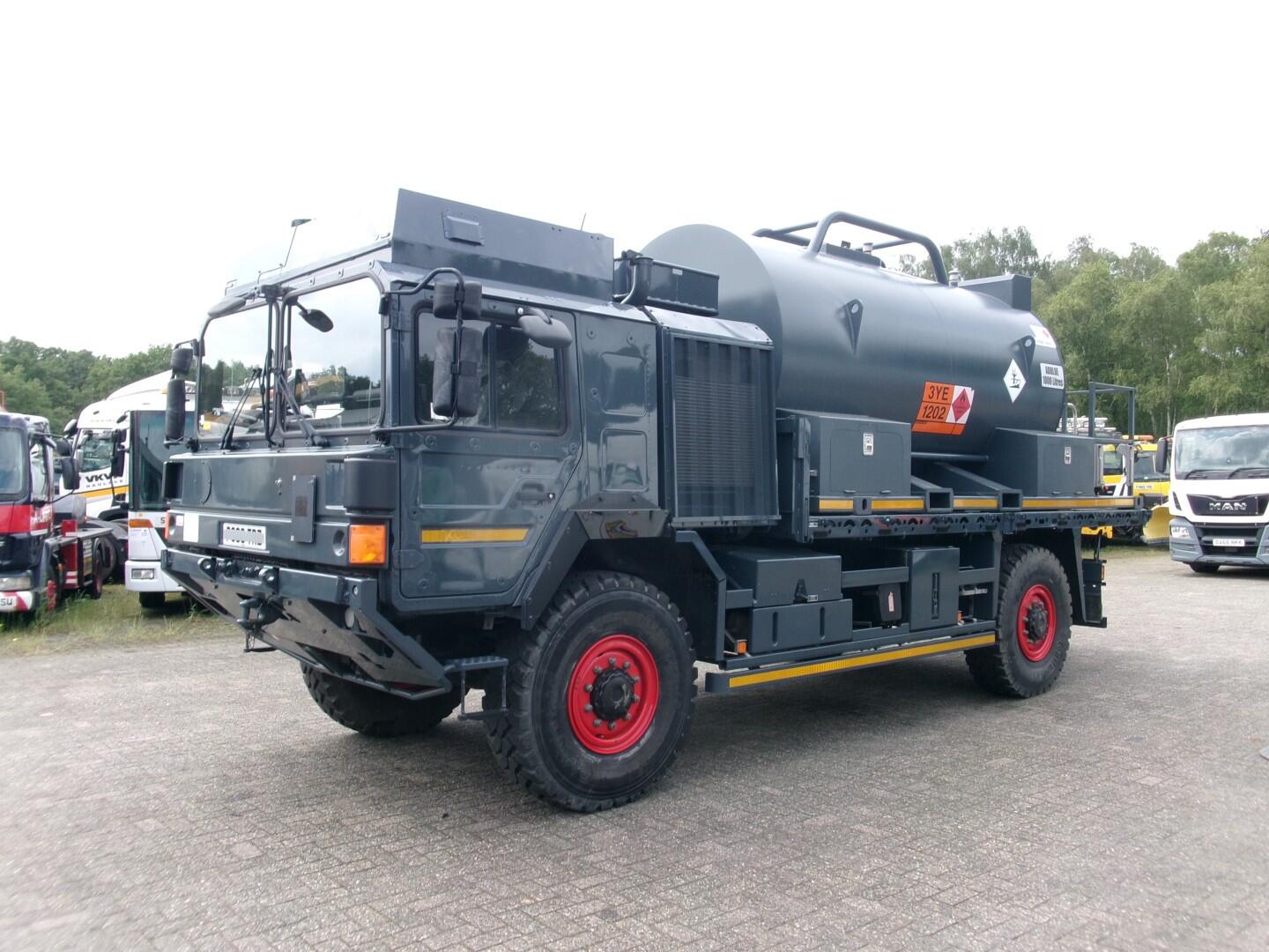 M.A.N. HX 18.330 4X4 RHD fuel tank 5.5 m3 | Vrachtwagen | Tankwagen brandstof