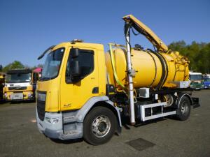 D.A.F. LF 55.220 4X2 Whale vacuum tank 8.1 m3