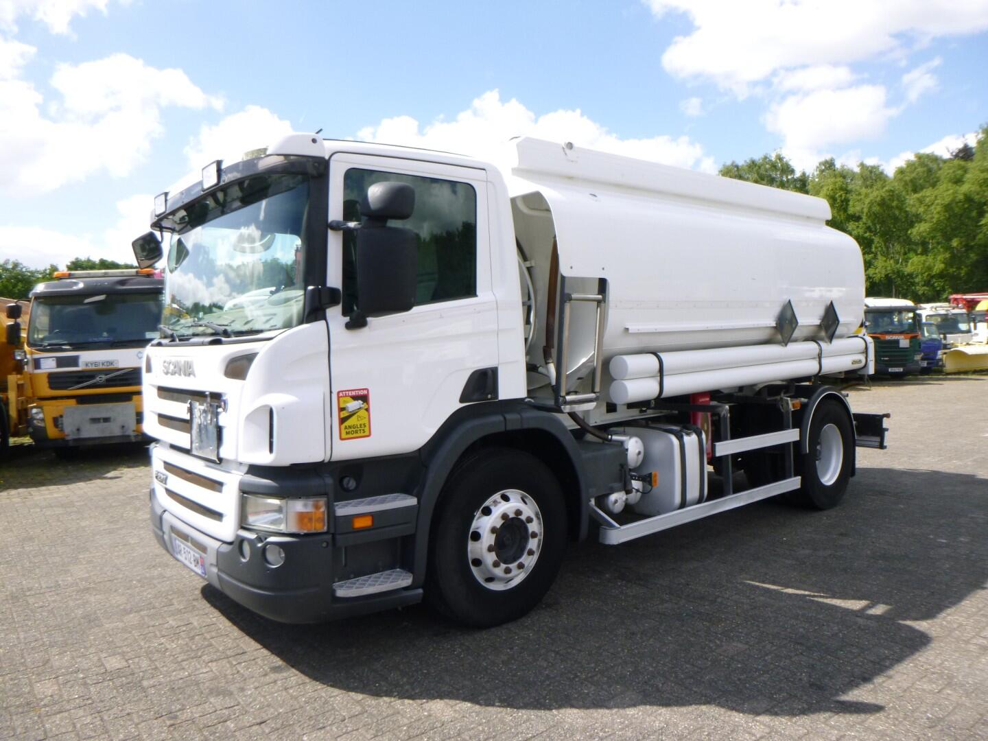 Scania P 270 DB 4x2 fuel tank 13.7 m3 / 5 comp | Vrachtwagen | Tankwagen brandstof