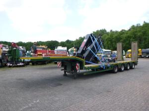 Nooteboom 4-axle lowbed trailer 73t OSD-73