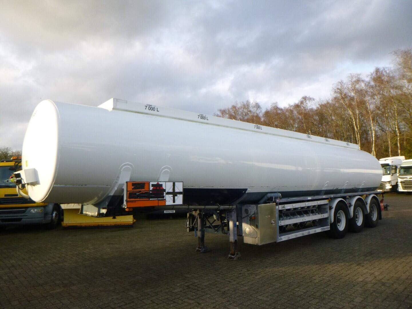 L.A.G. Fuel tank alu 44.4 m3 / 6 comp + pump | Tankoplegger | Tankoplegger Brandstof