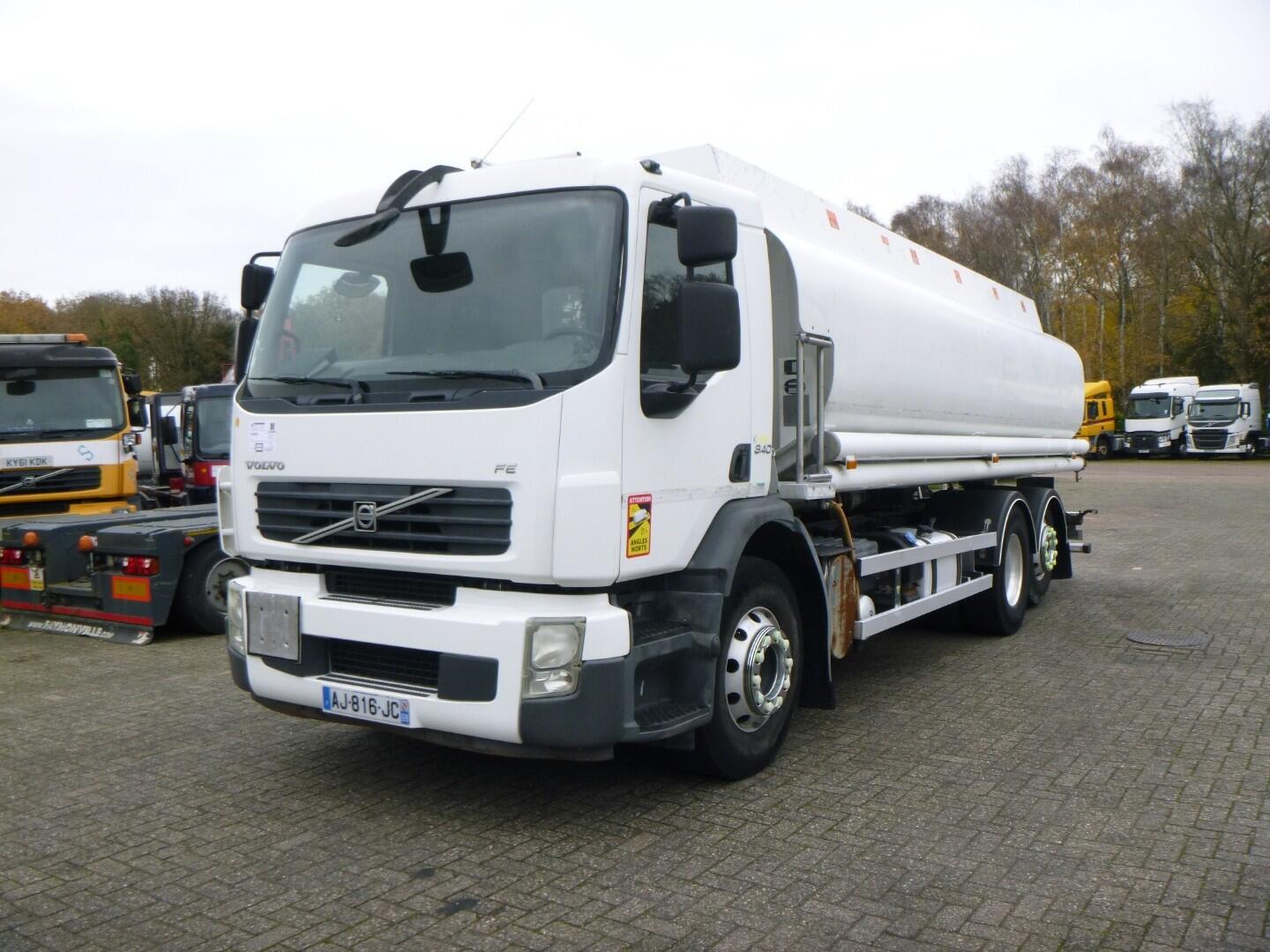 Volvo FE 340 6x2 fuel tank 22.1 m3 / 6 comp | Vrachtwagen | Tankwagen brandstof
