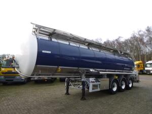 L.A.G. Food tank inox 32 m3 / 3 comp + pump, steaming heating, webasto