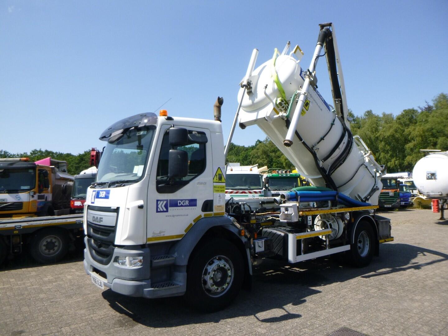 D.A.F. LF 250 4x2 Whale vacuum tank 8 m3 | Vrachtwagen | Kolkenzuiger